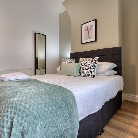 Host Liverpool - Artsy Stadium Suite, City Center & Garden Luaran gambar