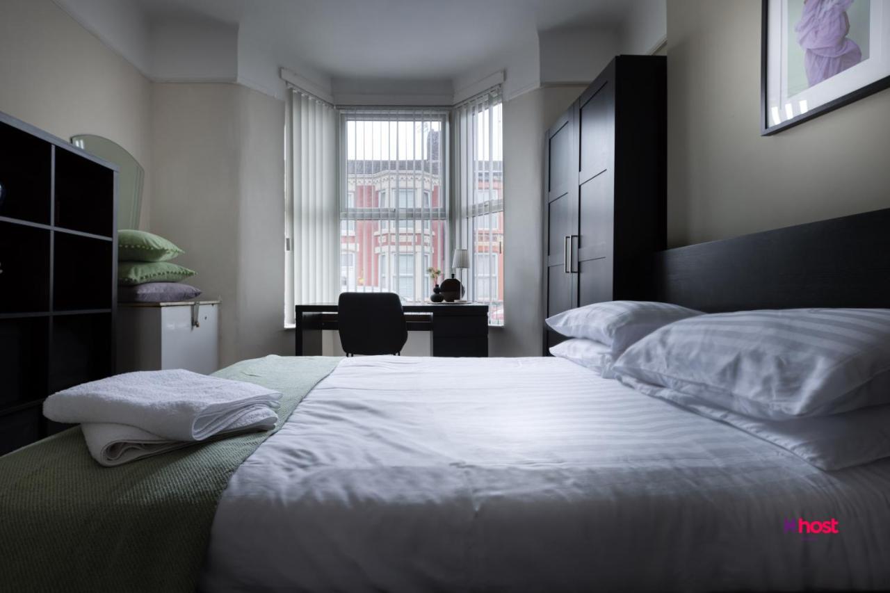 Host Liverpool - Artsy Stadium Suite, City Center & Garden Luaran gambar